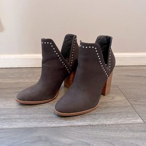 Steve Madden Suede Booties
